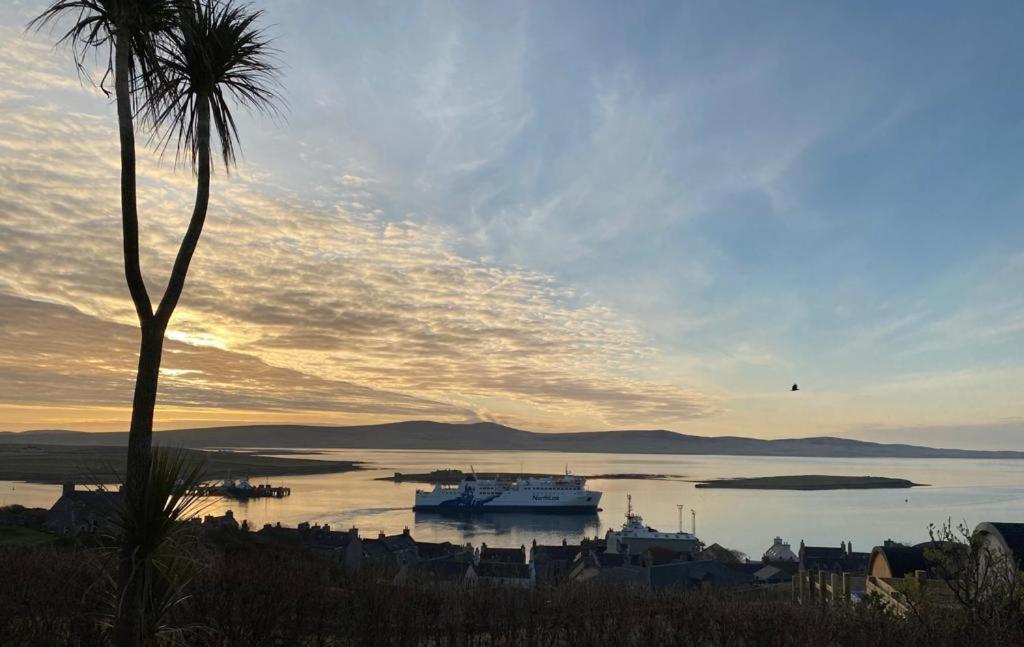 Orkney Lux Lodges - Hamnavoe Stromness Bagian luar foto