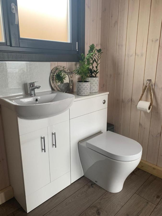 Orkney Lux Lodges - Hamnavoe Stromness Bagian luar foto